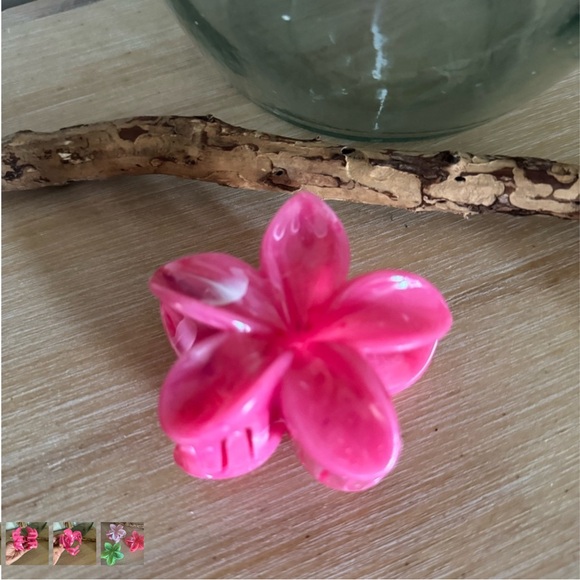 Floral Hair Clips in Pink, Green, and Red Pima set